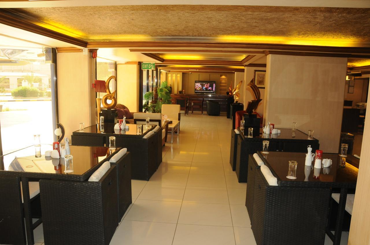 Sky Hotel Salmiya Luaran gambar