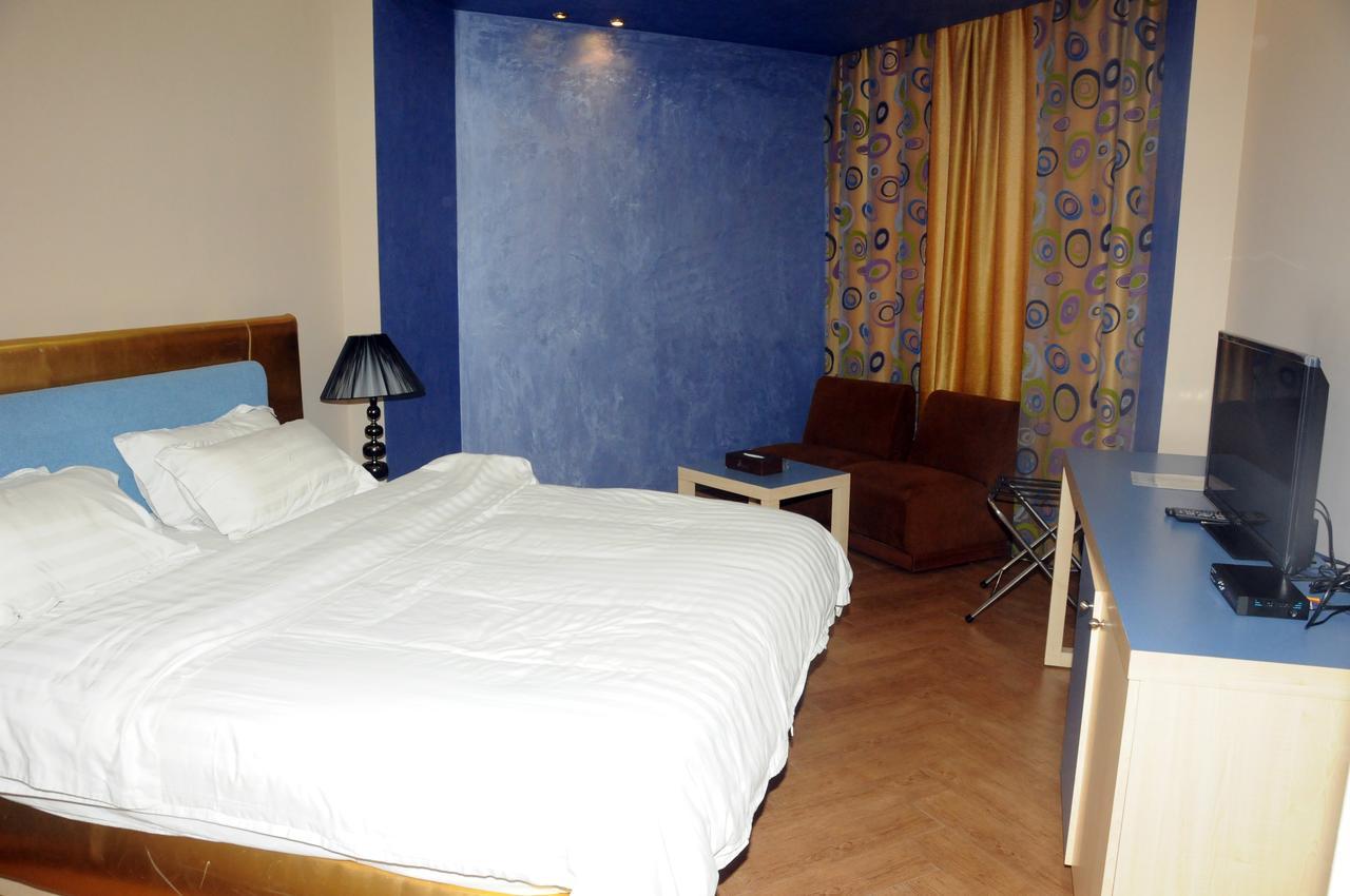 Sky Hotel Salmiya Luaran gambar