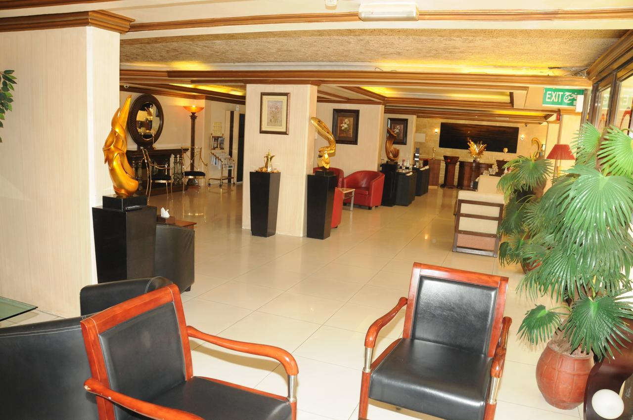 Sky Hotel Salmiya Luaran gambar